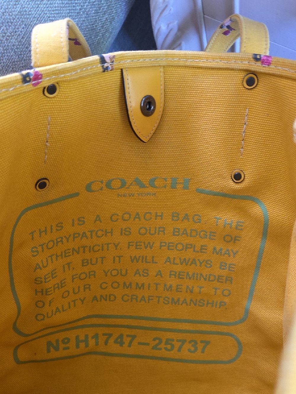 COACH Yellow Rexy & Carriage Tote 2017 - Picture 16 of 16